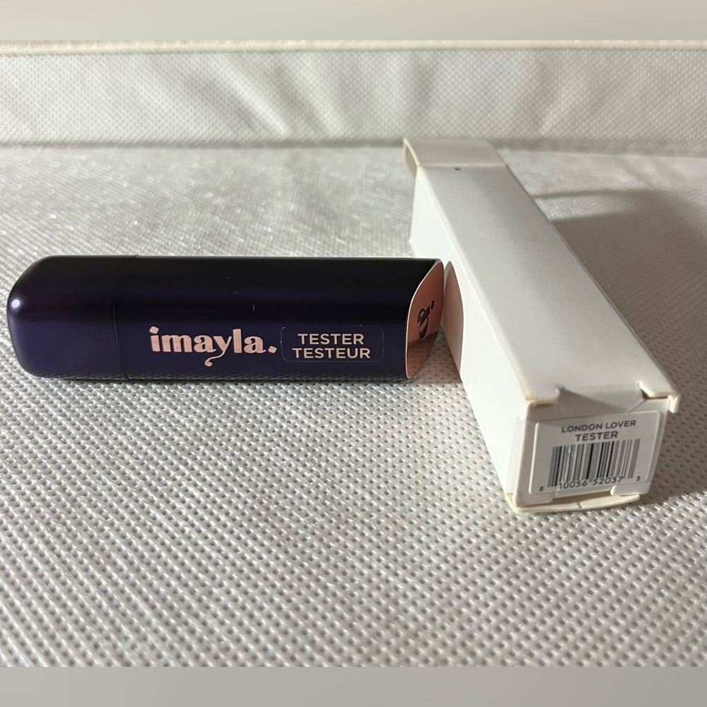 IMAYLA - Italian luxury lipstick. STORE TESTER (brand new in box) never used ππ - Picture 4 of 5